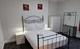 Birtley'S Diamond 3 Bed Apt, Sleeps 6 Guests